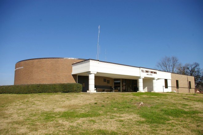 Yell County, Arkansas Courthouse in Danville